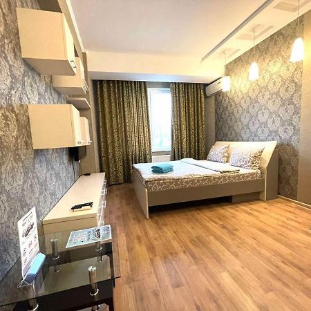 Homeservice Apartments On Stefan Cel Mare Boulevard Chisináu Exterior foto